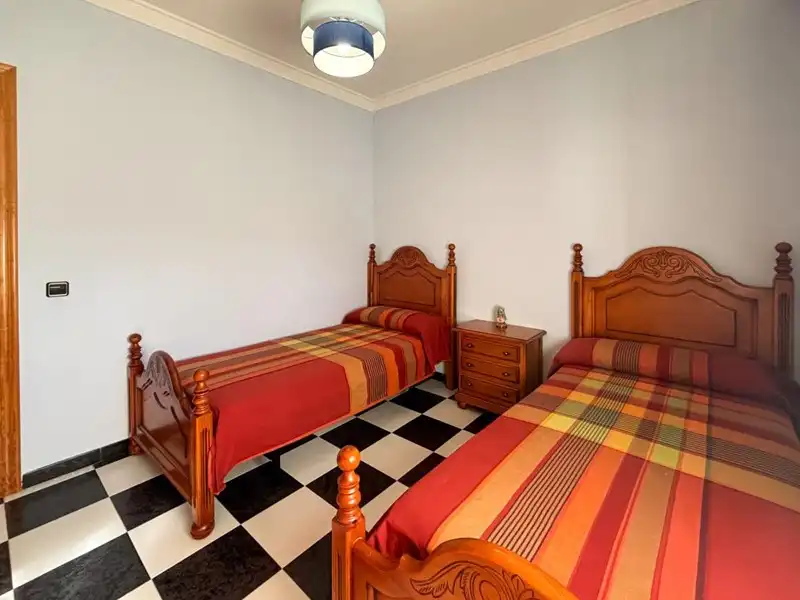 Bedroom of Houses for sale in Atarfe  with Air Conditioner