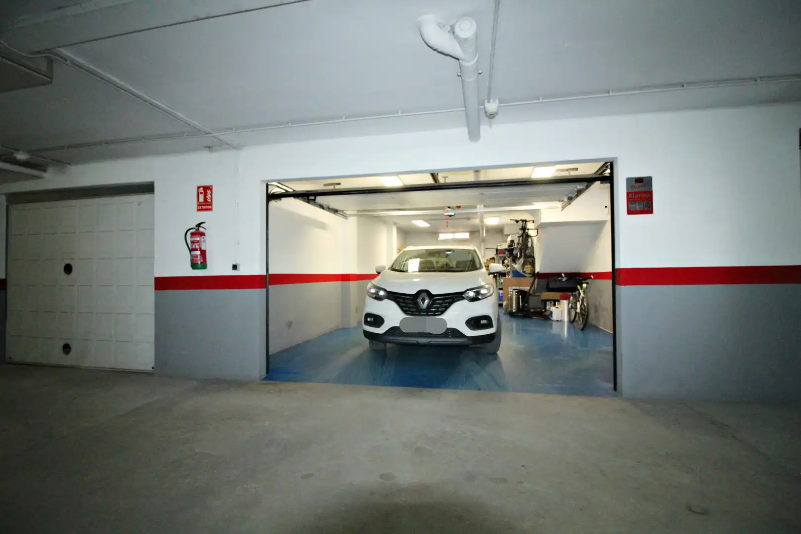 Parking de Casa adosada en venta en San Juan del Puerto con Amueblado