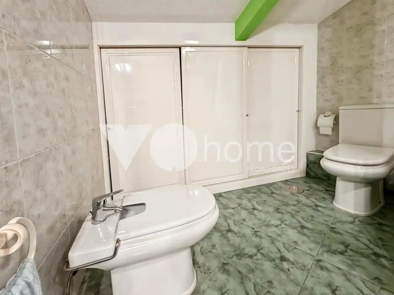 Bathroom of Houses for sale in Loeches  with Heating, Swimming Pool and Furnished