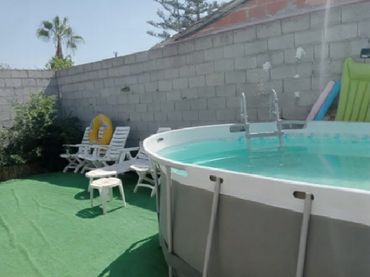Casa aparellada en venda a Los Montesinos