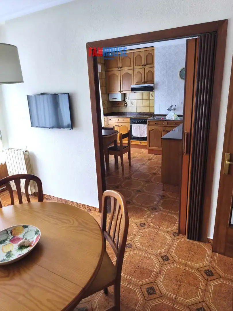 Kitchen of Flat for rent in Gijón   with Heating and Storage room