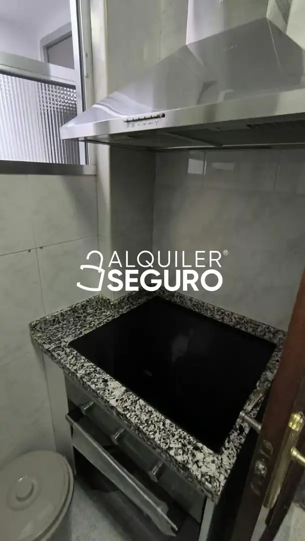 Piso de alquiler en Virgen de Fátima, Triana Este