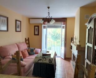 Sala d'estar de Apartament en venda en Grazalema amb Aire condicionat i Balcó