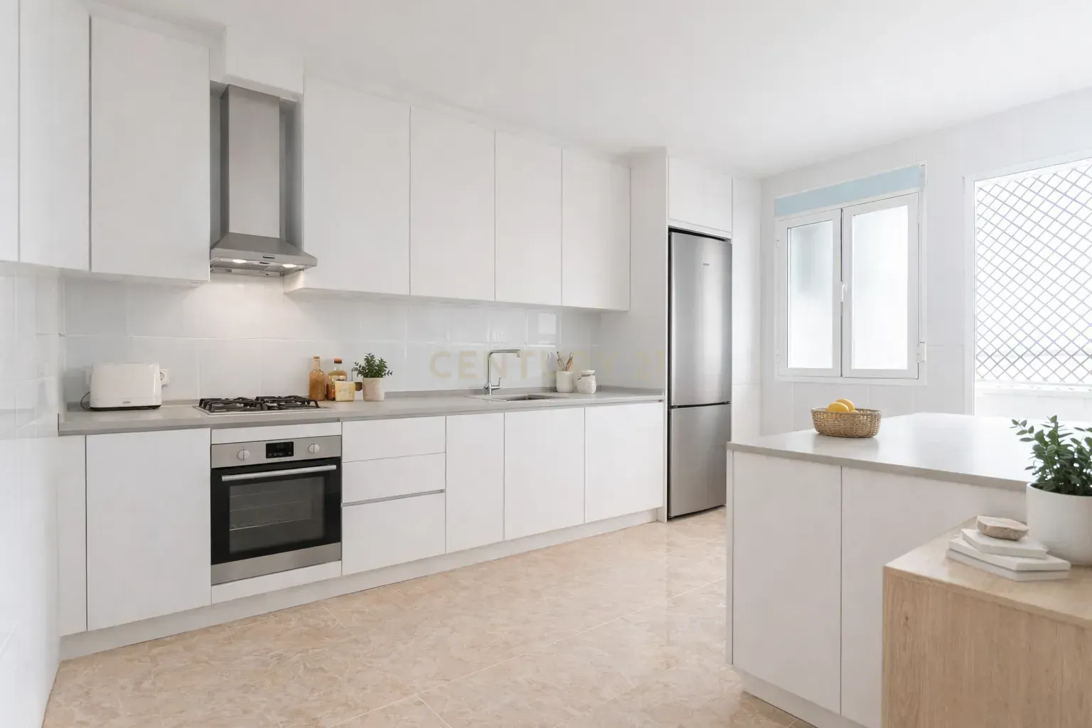 Kitchen of Flat for sale in Pinos Puente  with Storage room