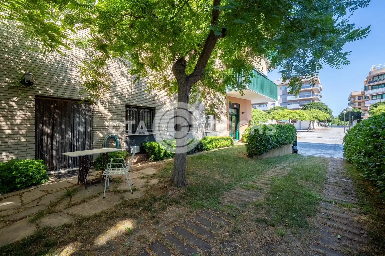 Planta baixa en venda a Carrer RIU BRUGENT, Els Esquirols