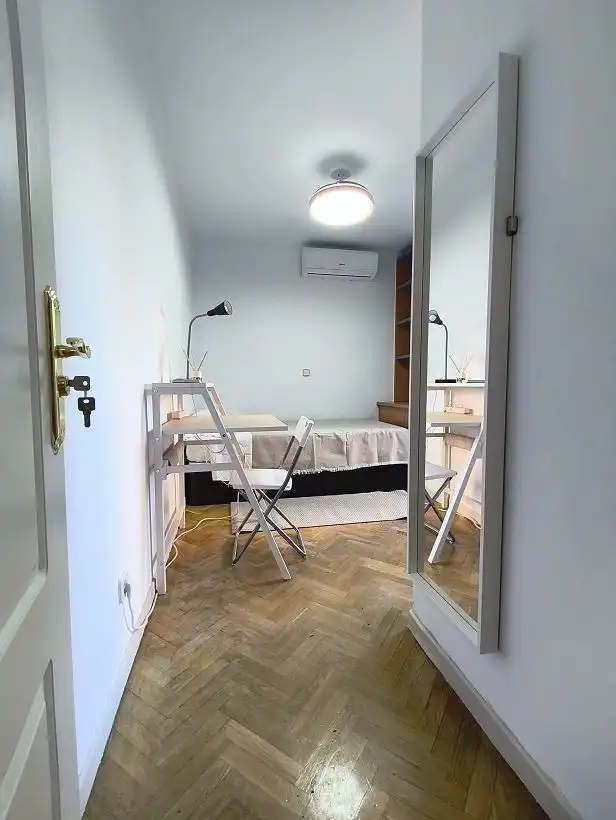 Bedroom of Flat for share in Villaviciosa de Odón  with Terrace and Furnished