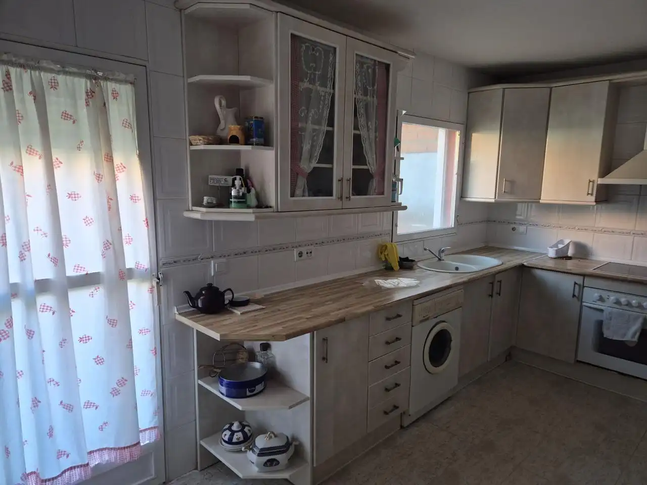 Cocina de Casa o chalet en venta en Pedro Muñoz con Jardín privado y Terraza