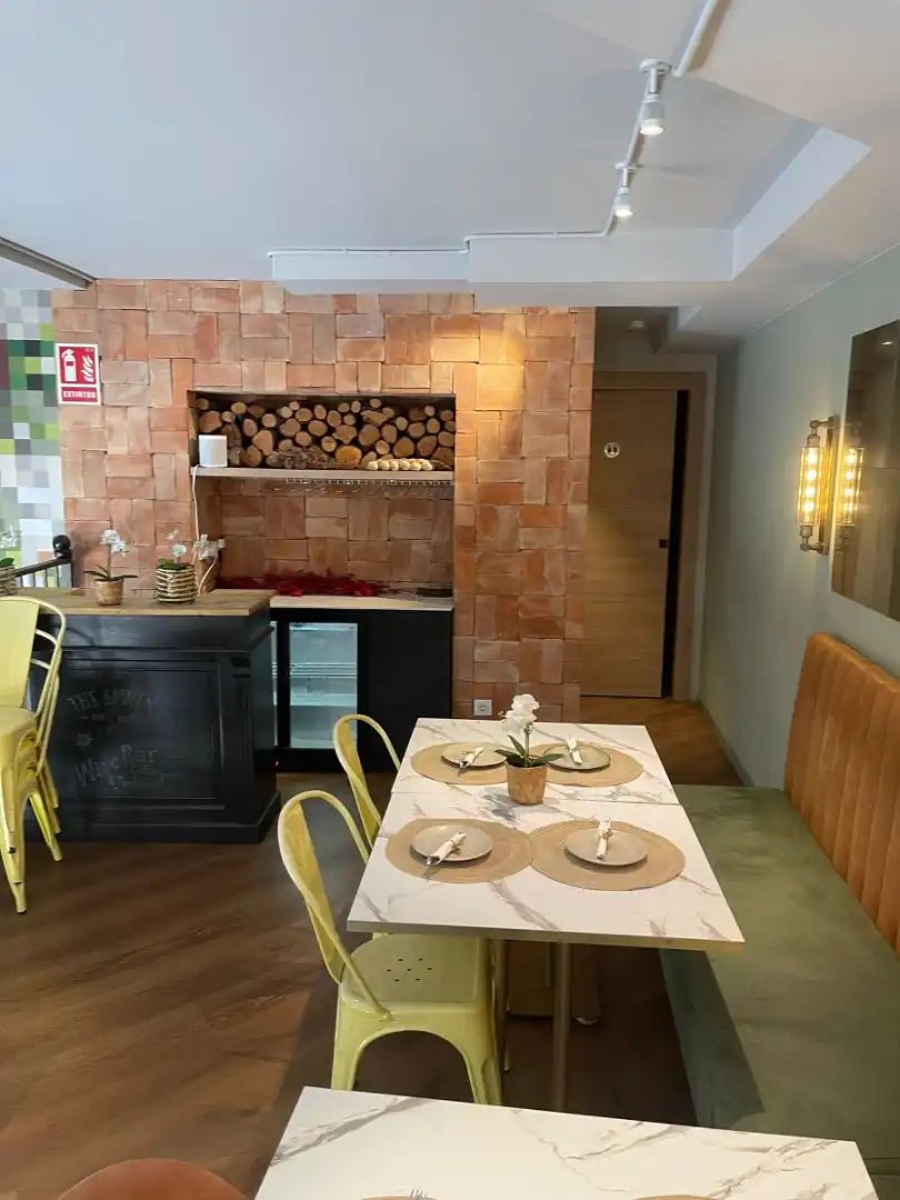 Local comercial en traspaso en Sant Ramón, imagen 3