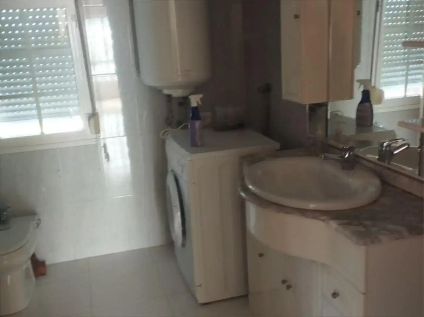 Badezimmer von Wohnungen zur Miete in Porto do Son