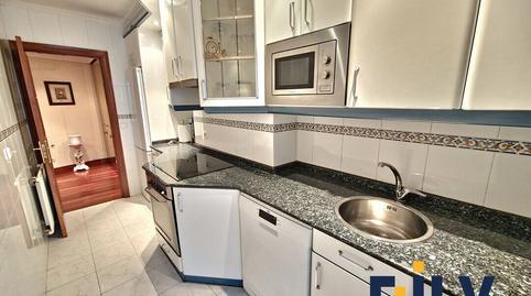 Foto 3 de Piso en venta en Kabiezes, Santurtzi