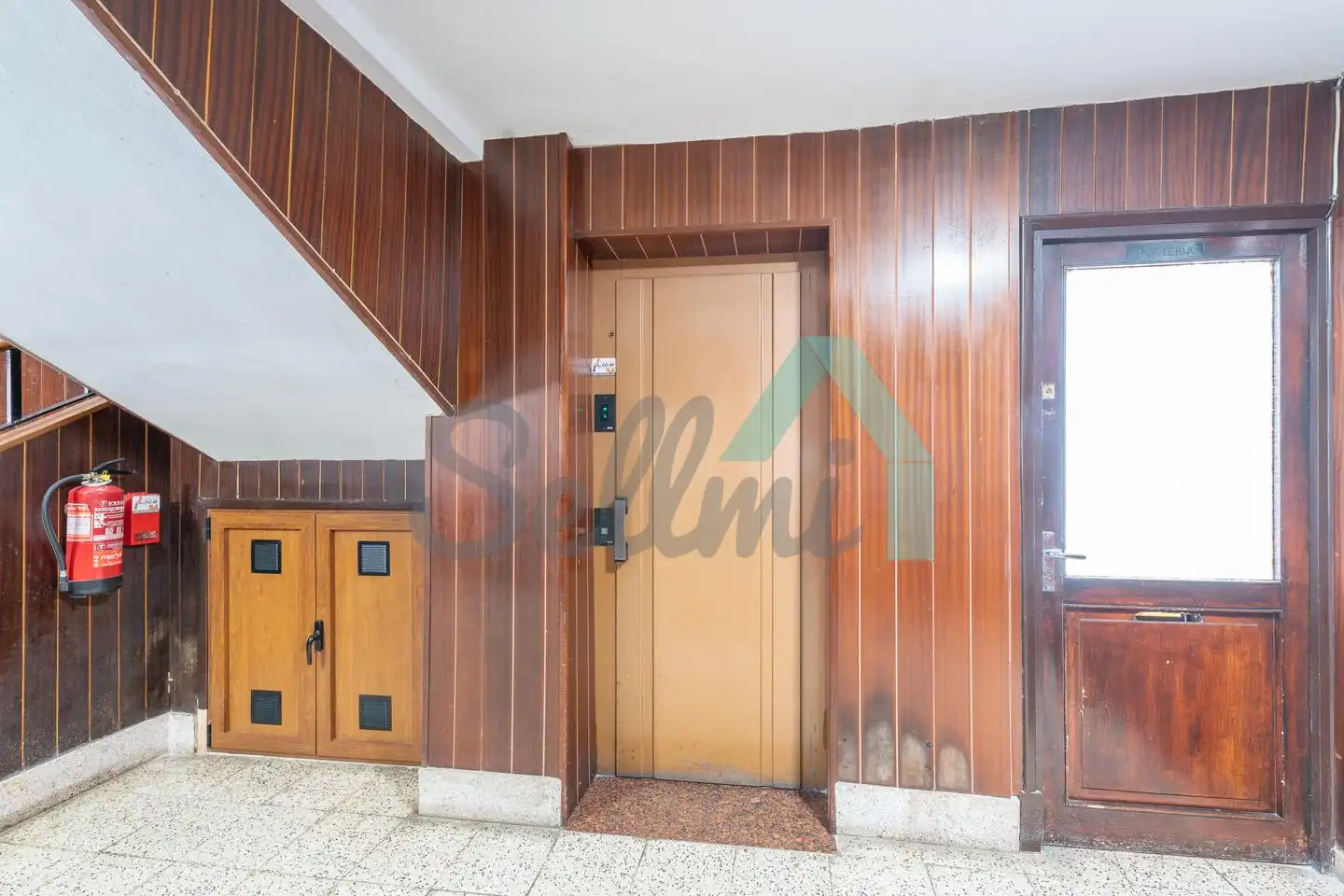 Wohnung zum Verkauf in Avilés mit Heizung und Terrasse