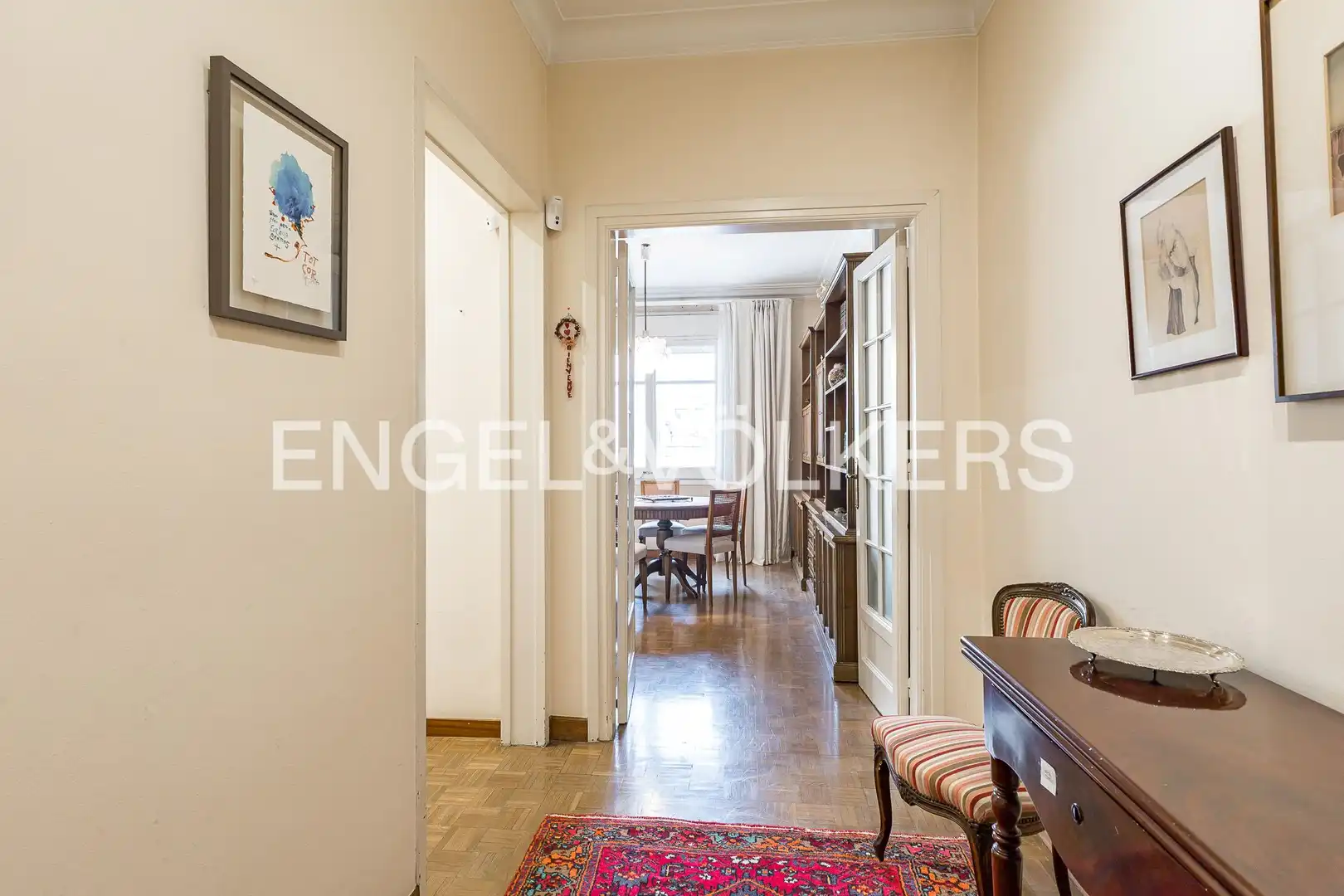 Flat for sale in Barcelona  with Heating and Parquet flooring