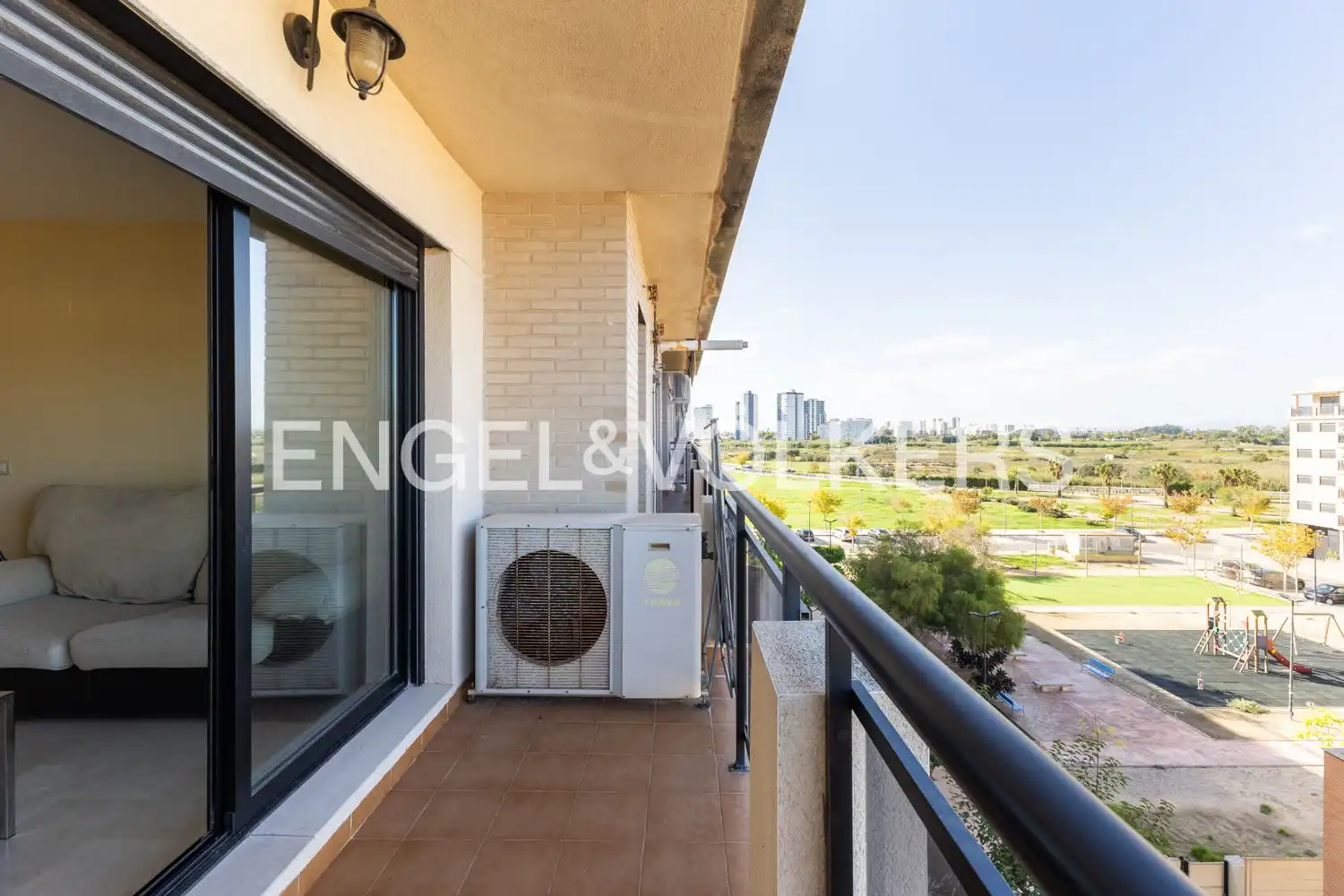 Wohnung zur Miete in El Puig de Santa Maria, Valencia