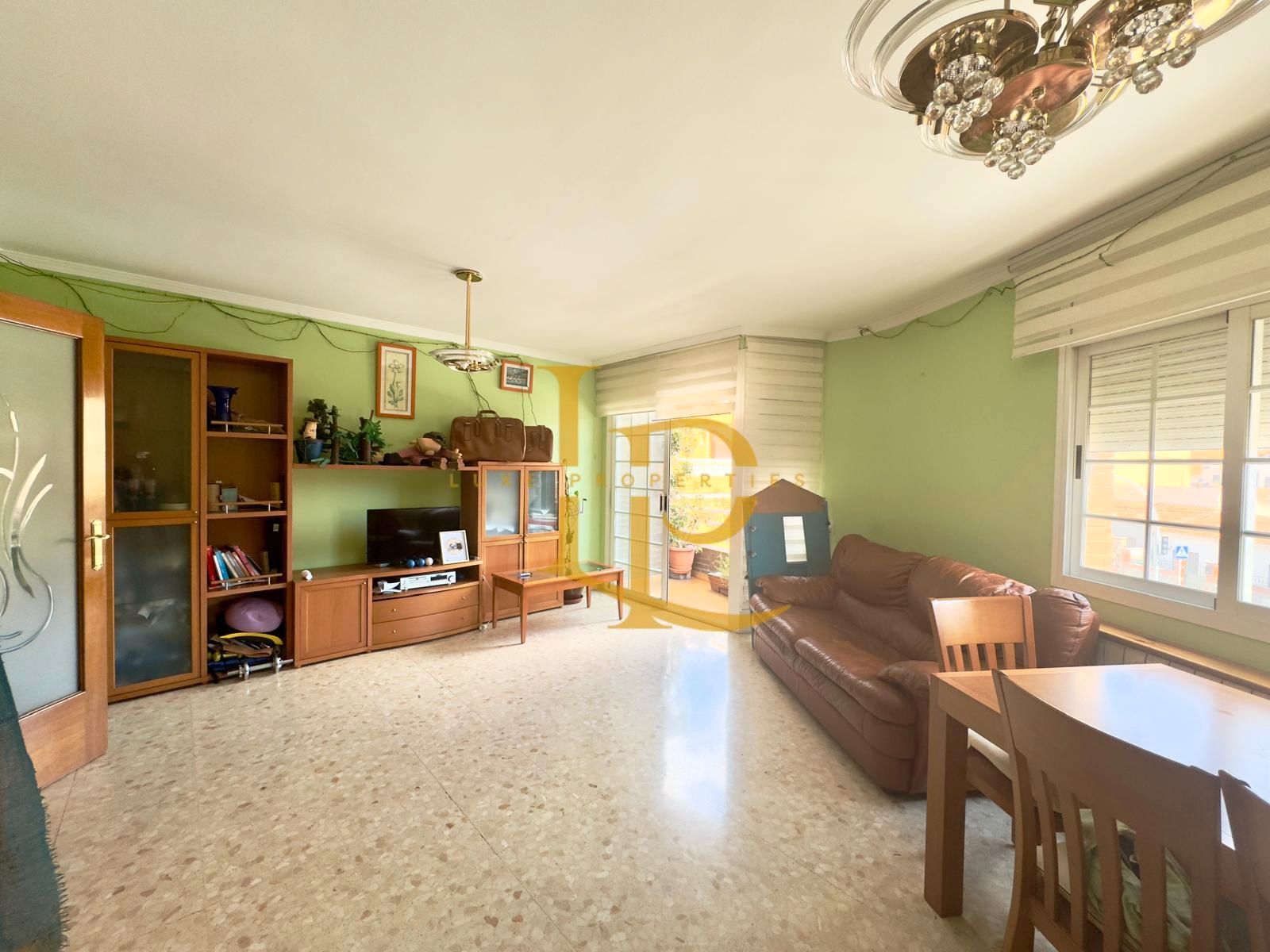 Living room of House or chalet for sale in Rubí  with Heating, Terrace and Storage room
