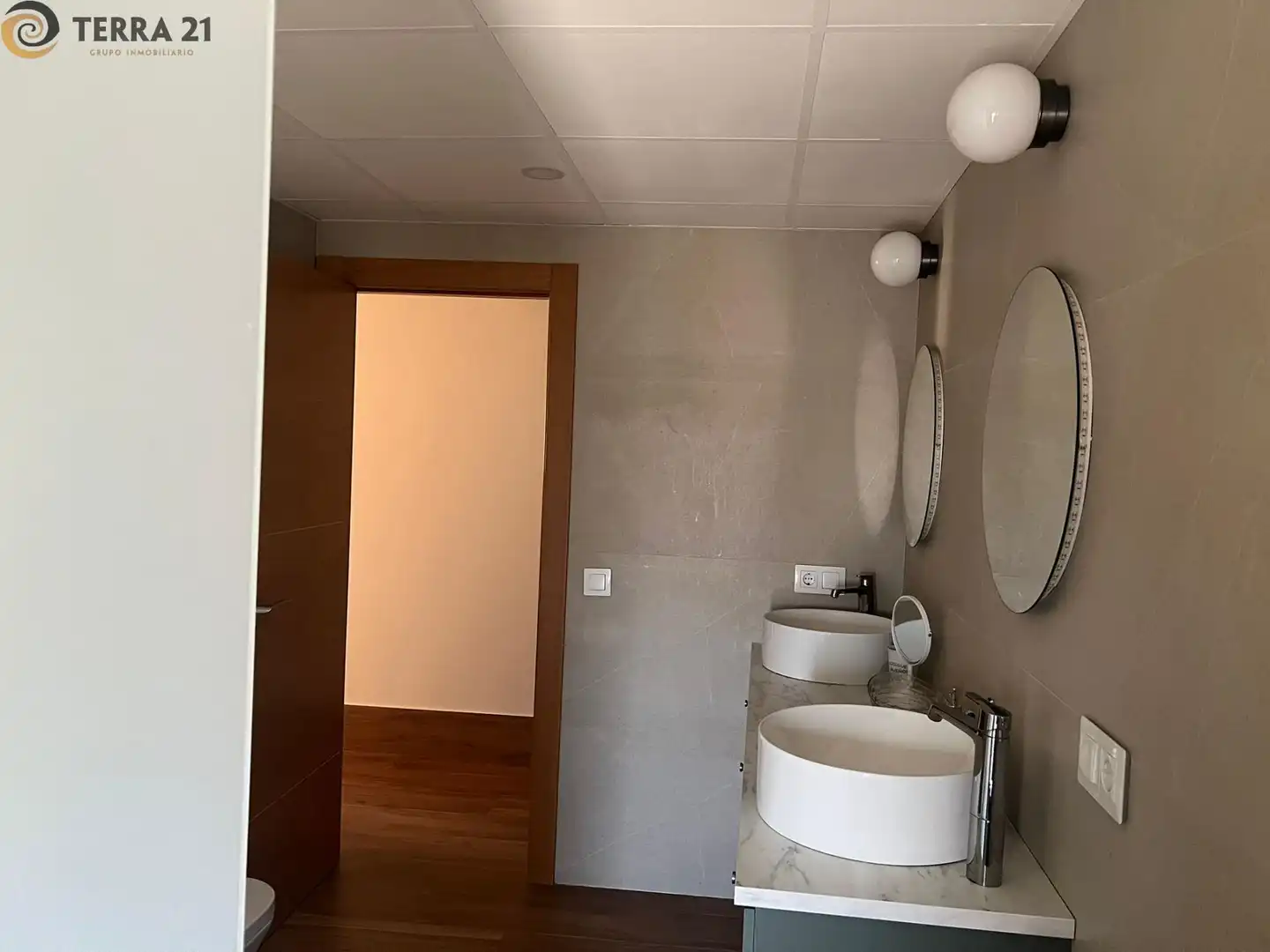 Bathroom of Houses for sale in Jaén  with Air Conditioner, Private garden and Swimming Pool