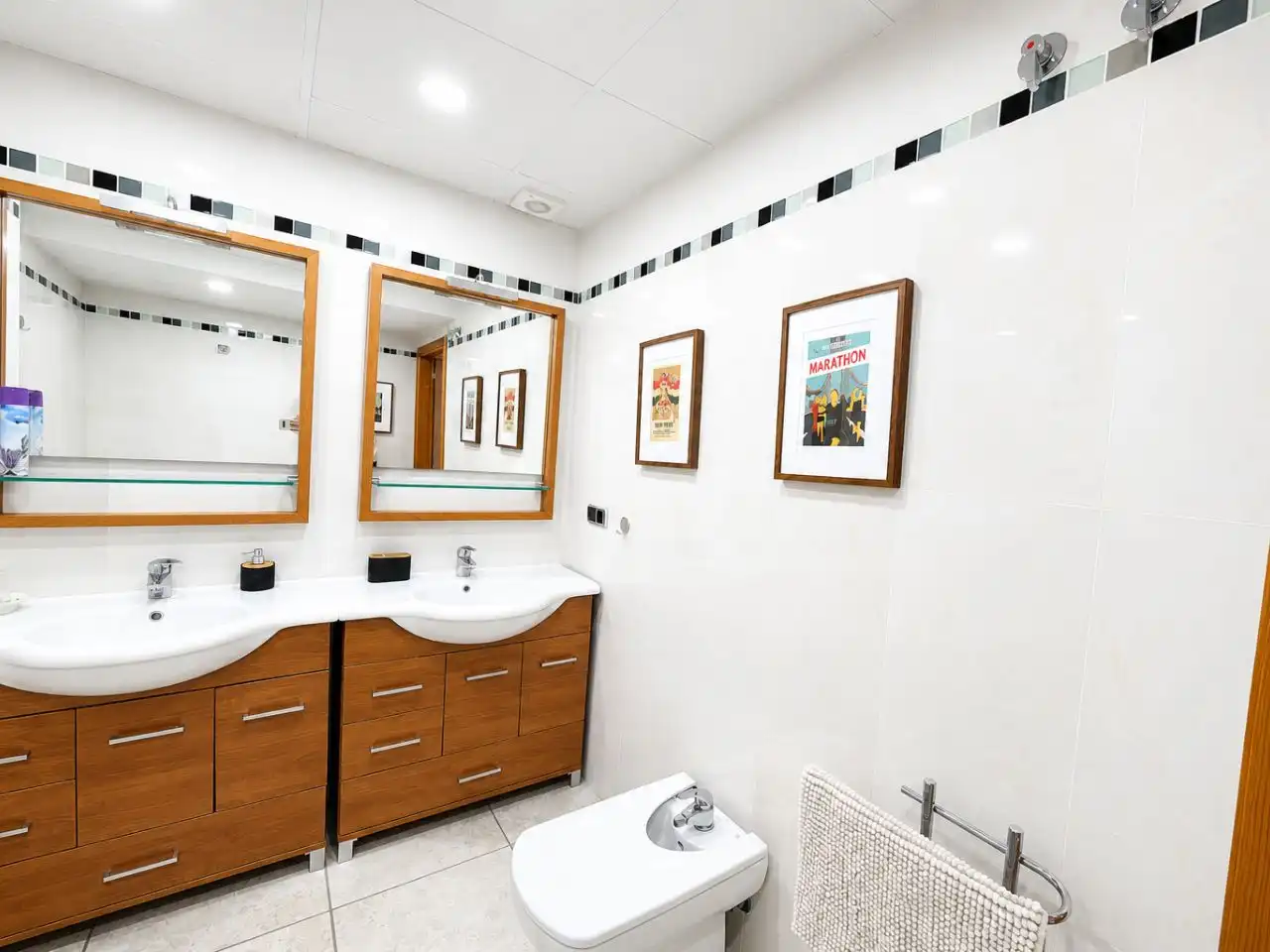 Bathroom of Flat for rent in Mascarat