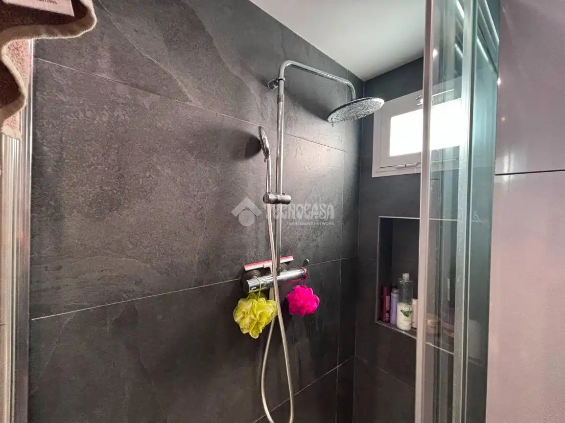 Baño de Piso en venta en Málaga con Aire acondicionado, Parquet y Amueblado