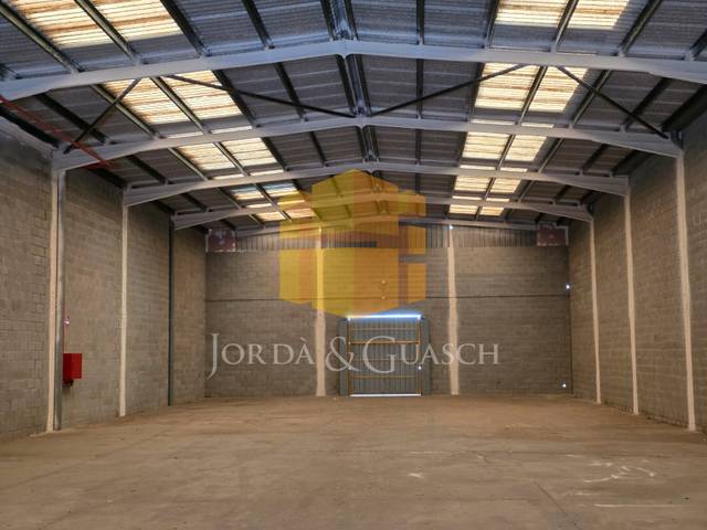 Nave industrial en Alquiler en Carrer Barcelona, 1 en Abrera