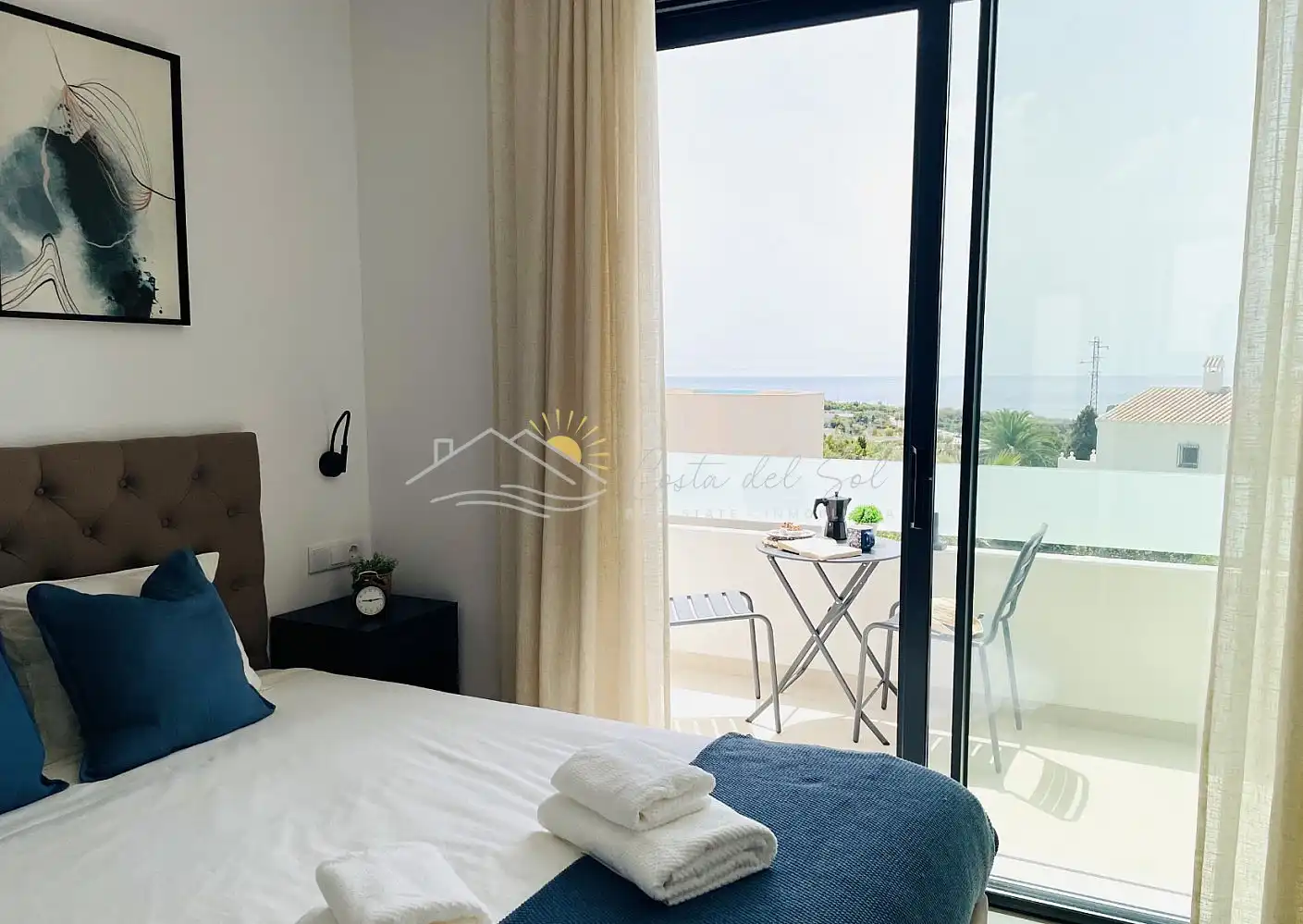 Dormitori de Casa o xalet de lloguer en Nerja amb Terrassa, Piscina i Forn