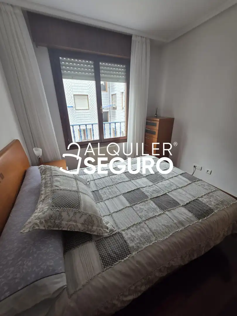 Bedroom of Flat for rent in Mungia  with Heating and Furnished