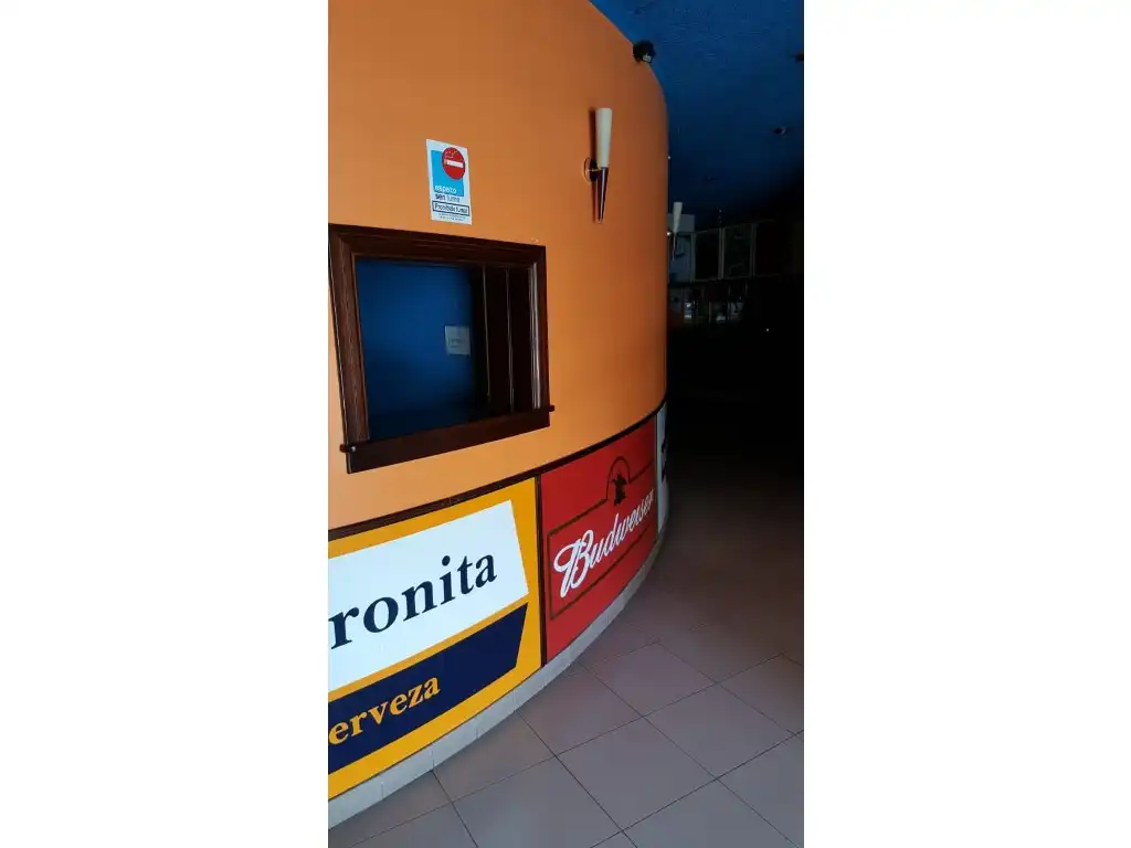 Local comercial en venta en Cedeira, imagen 4