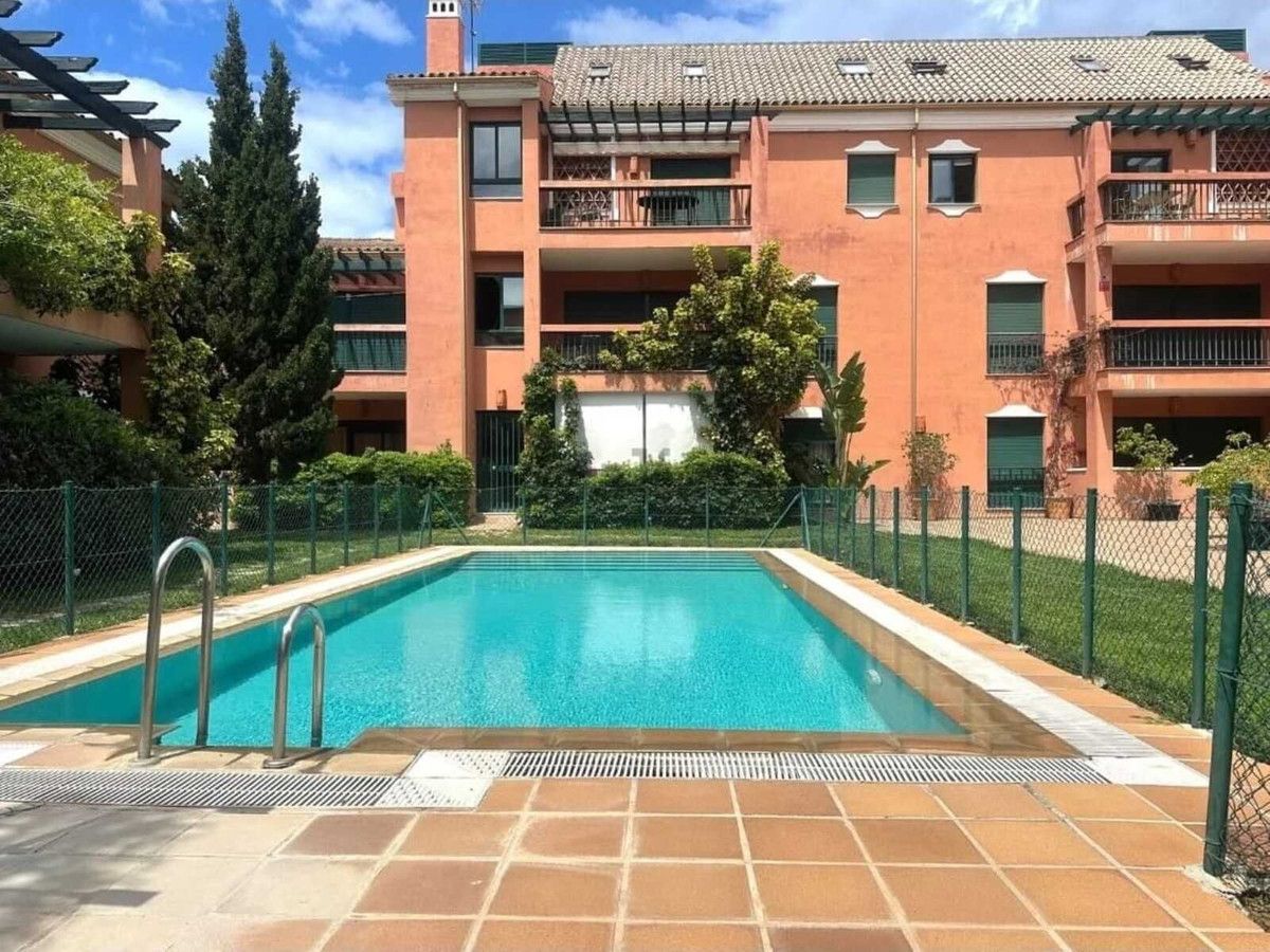 Swimming pool of Planta baja for sale in Marbella  with Private garden, Terrace and Community pool