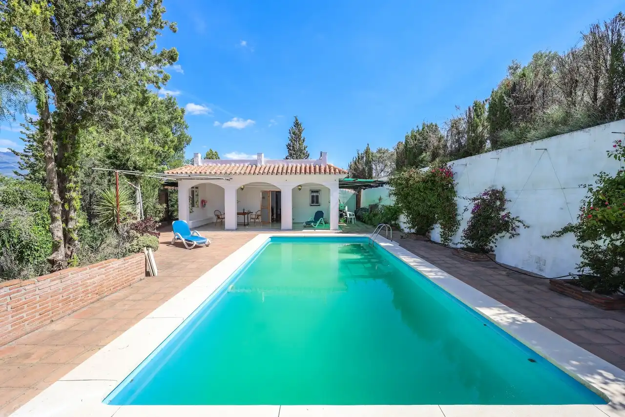 Piscina de Casa o xalet en venda en Guaro amb Jardí privat i Piscina