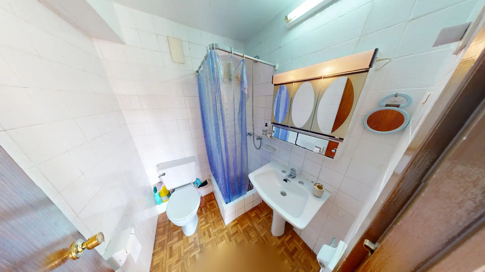 Bathroom of Flat for sale in Alicante / Alacant  with Parquet flooring, Terrace and Furnished