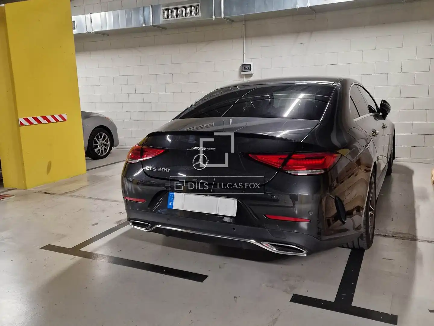 Aparcament de Pis en venda en Vilanova i la Geltrú amb Aire condicionat, Calefacció i Terrassa