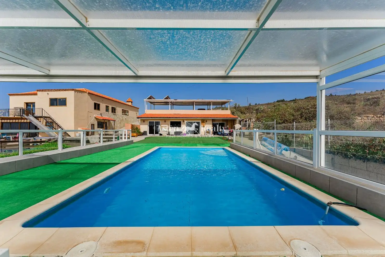 Detached house with pool for sale in El Mocán, imagen 3