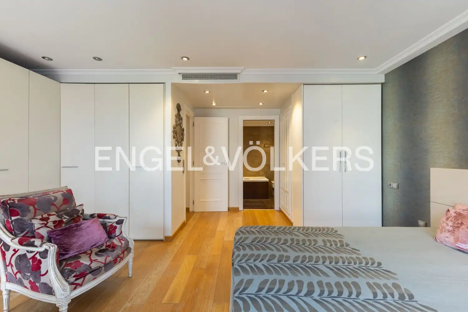 Habitación de Piso en venta en Valencia con Aire acondicionado, Calefacción y Parquet