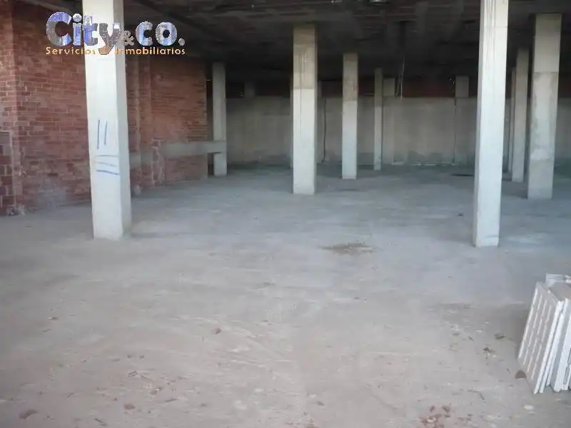 Local comercial en venda a Casco Urbano