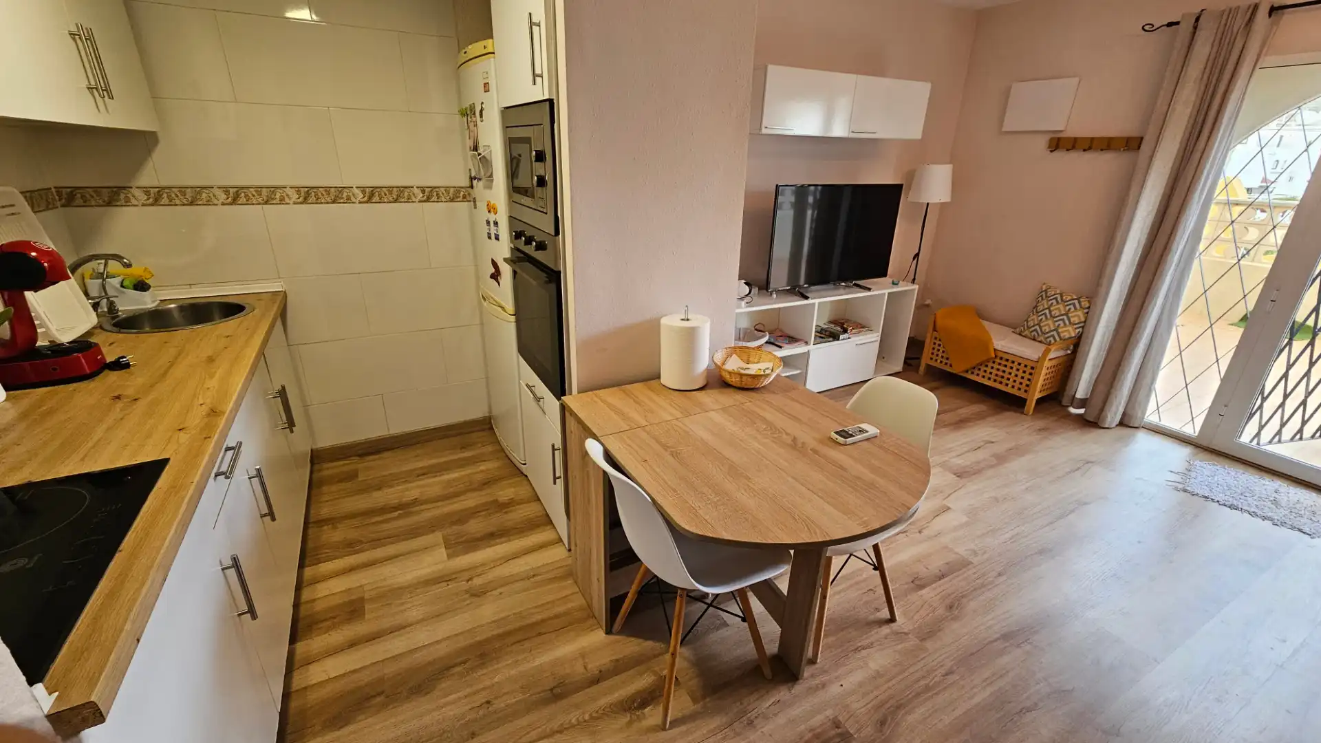 Cocina de Casa adosada en venta en El Campello con Aire acondicionado, Calefacción y Jardín privado