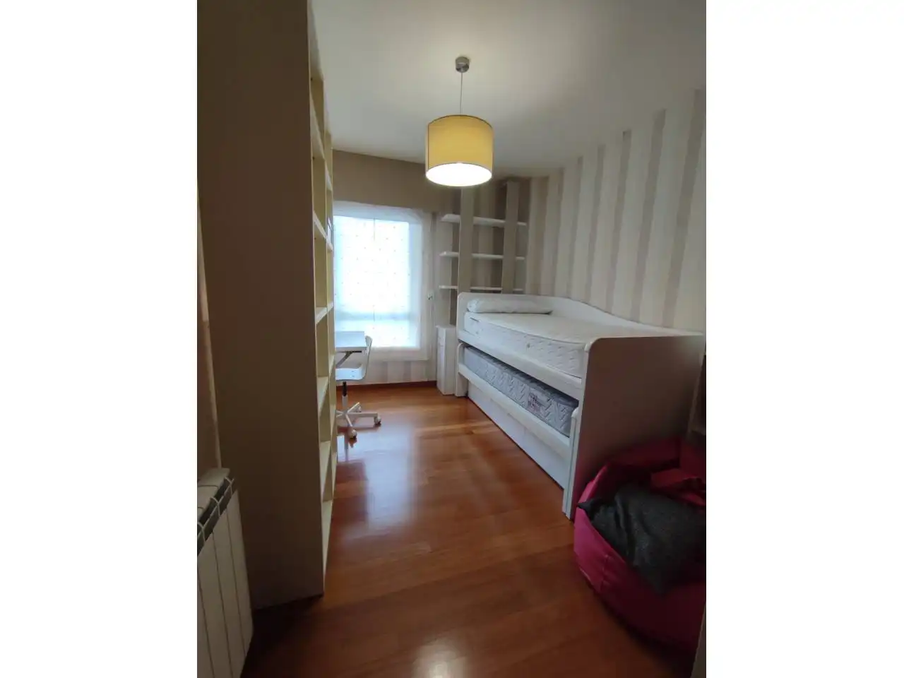 Habitación de Piso en venta en Ames con Calefacción, Parquet y Trastero