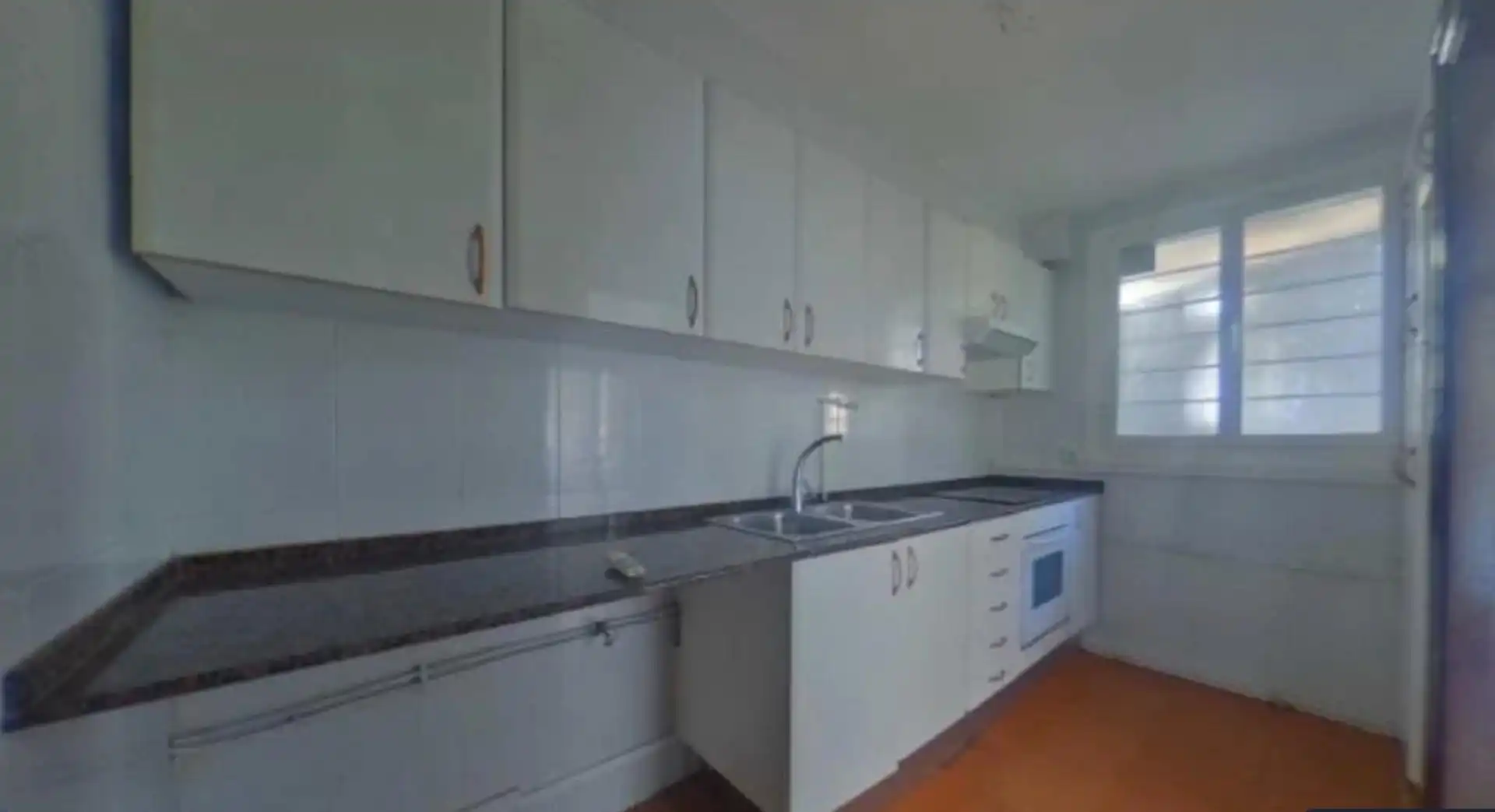 Cocina de Piso en venta en Badia del Vallès