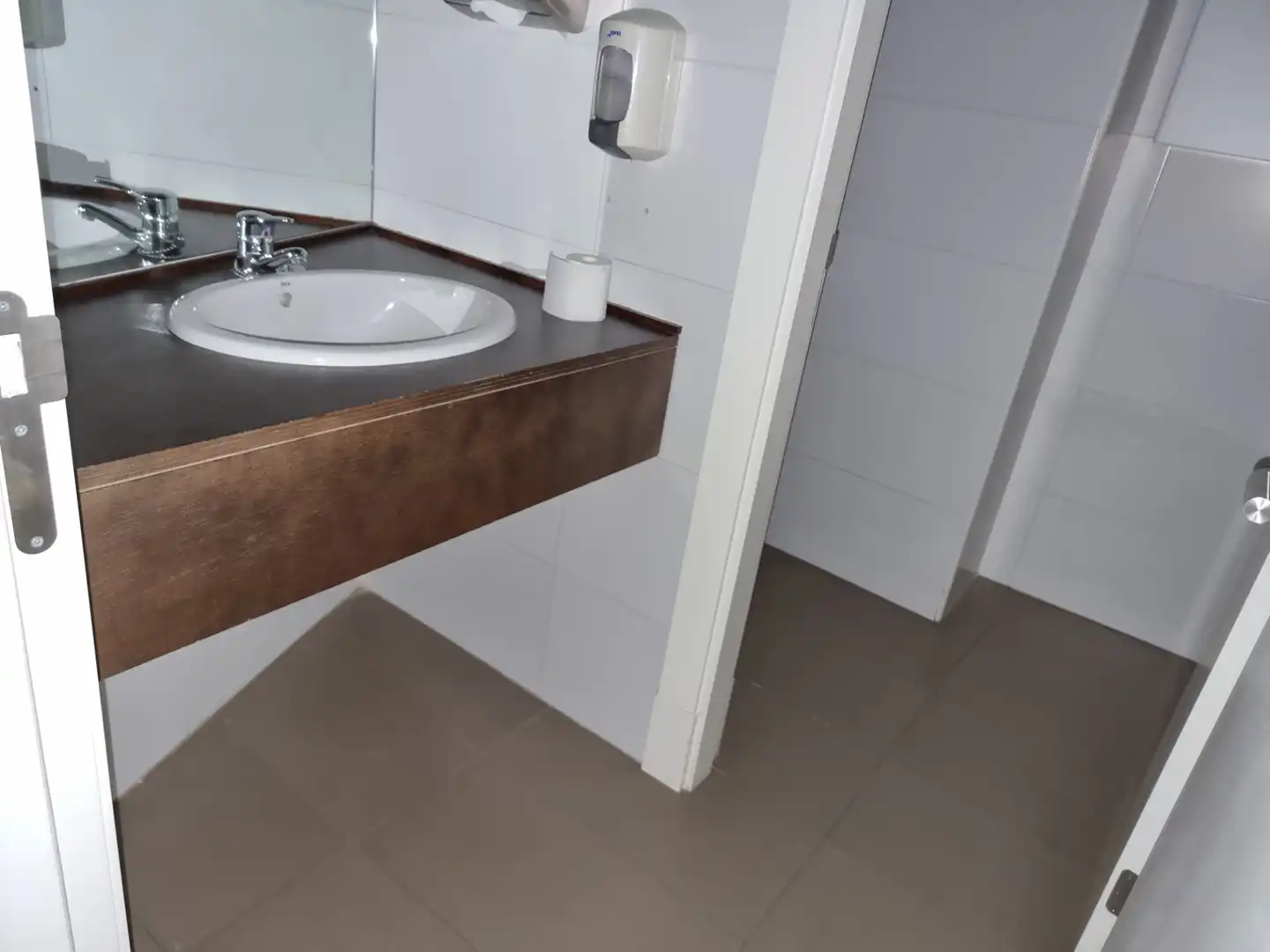 Local comercial de lloguer a Rúa do Hórreo, imagen 14