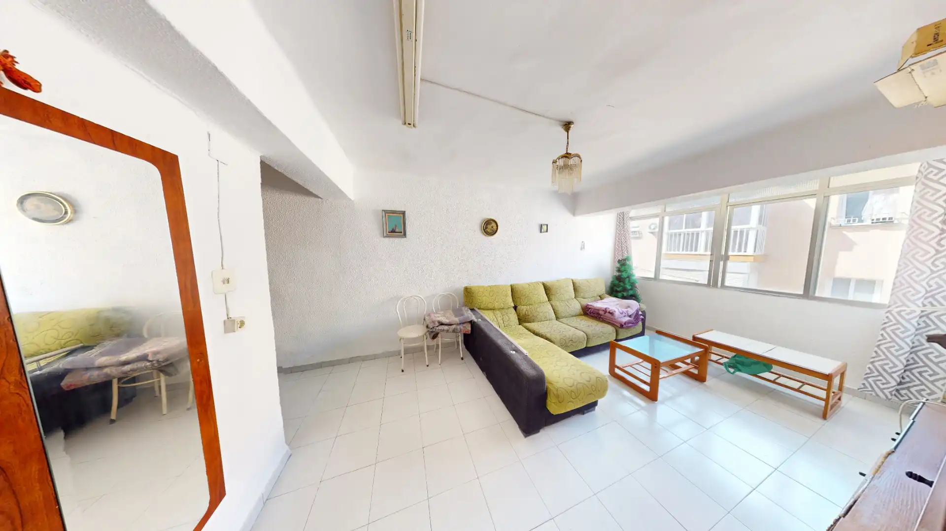 Sala de estar de Piso en venta en Almería con Aire acondicionado, Amueblado y Horno