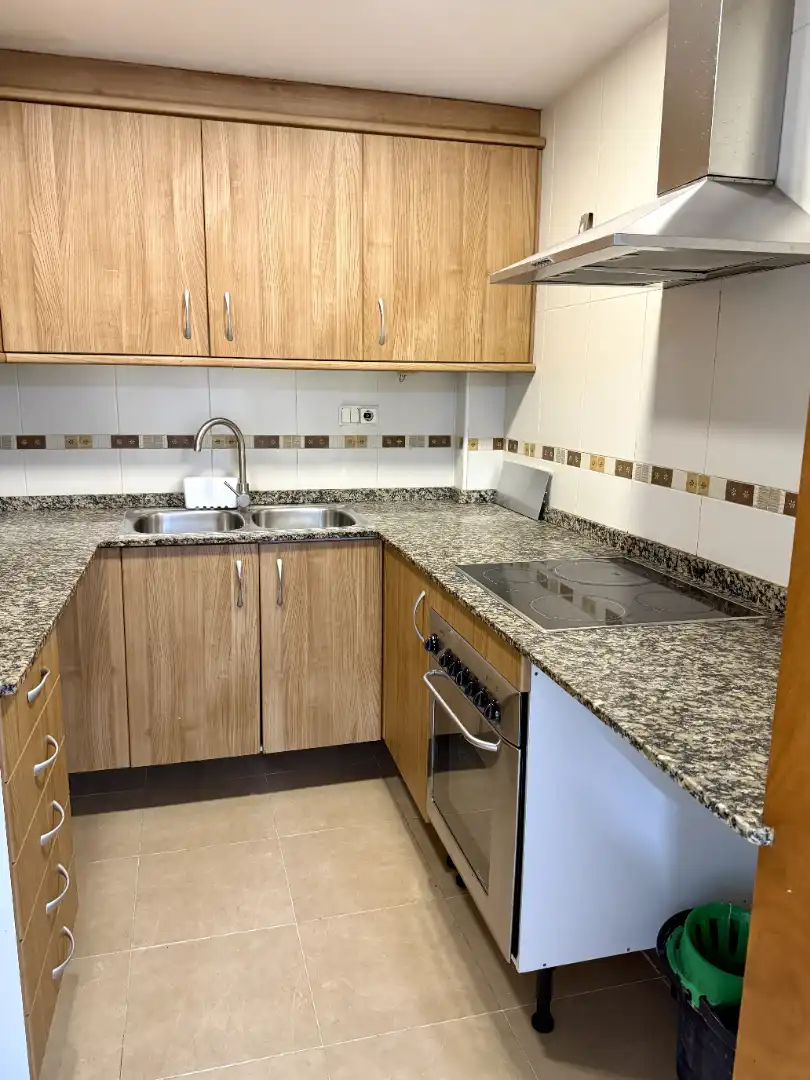 Küche von Wohnung zum Verkauf in Barcelona mit Heizung, Terrasse und Alarm