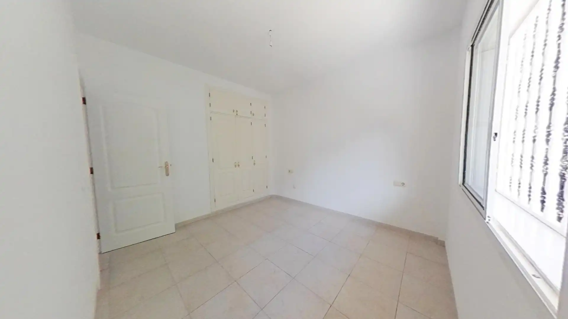 Bedroom of Flat for sale in Arona