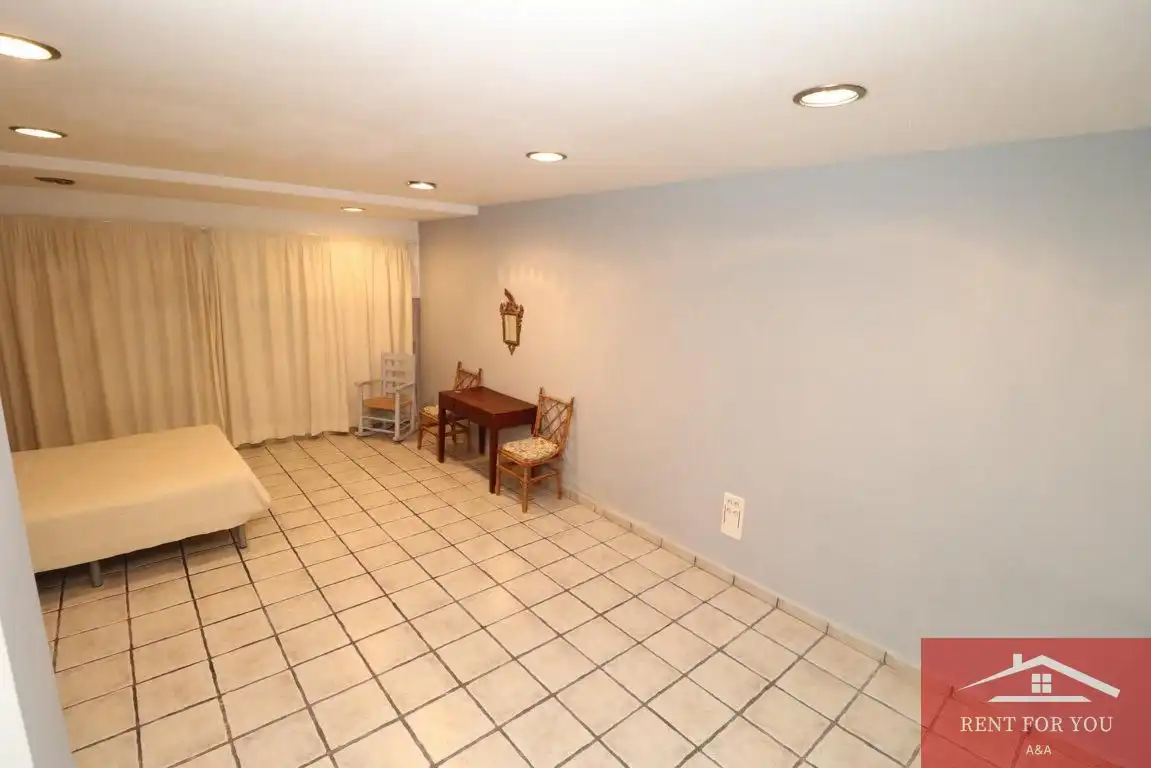 Erdgeschosswohnung zur Miete in Centro, imagen 24