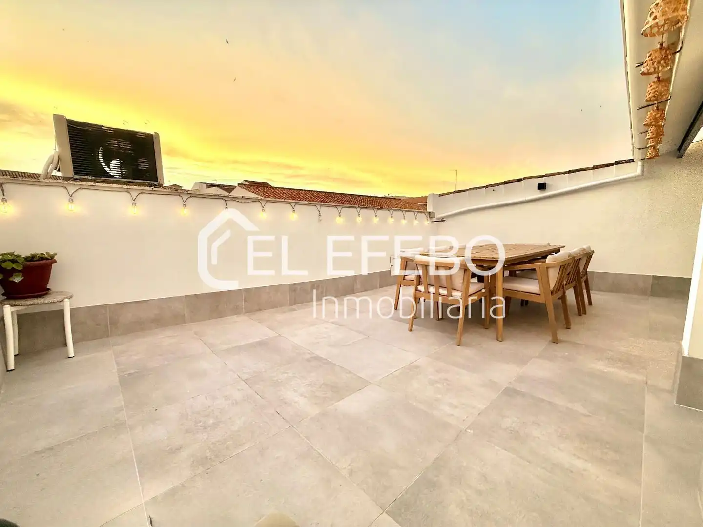 Terrassa de Dúplex en venda en Antequera amb Aire condicionat, Calefacció i Parquet