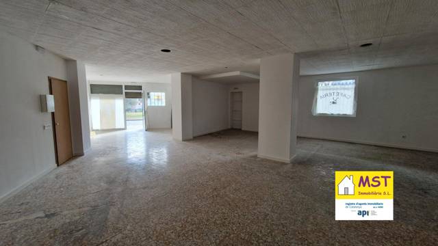 Local comercial en Alquiler en Plaça Catalunya en Navàs