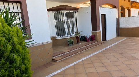 Foto 3 de Casa adosada en venta en Las Palmeras - Dehesilla, Sanlúcar de Barrameda