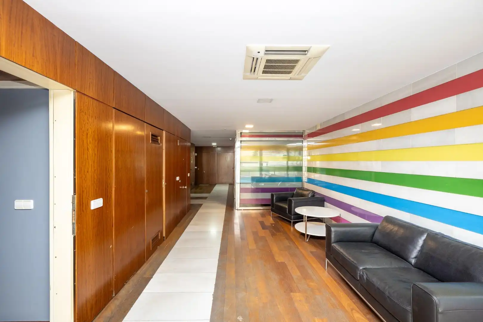 Apartamento en venta en Granada con Aire acondicionado, Calefacción y Jardín privado