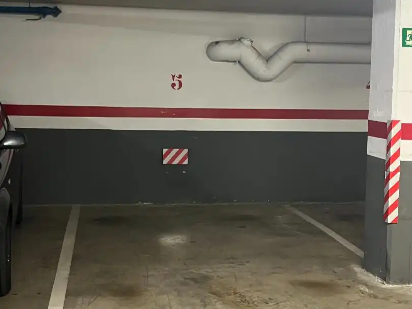 Parkplatz von Garage zur Miete in Reus