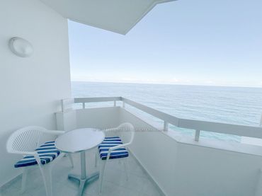 Studio with balcony for sale in Longuera - Toscal