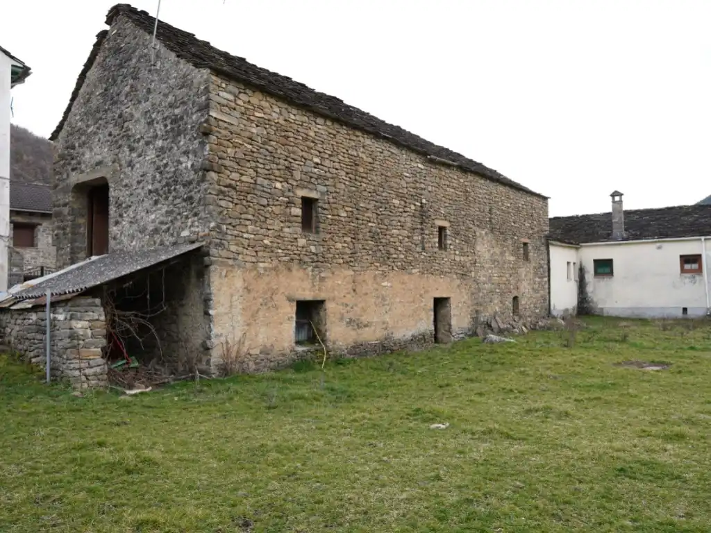 Casa en venda a Calle Bajera L B, imagen 2