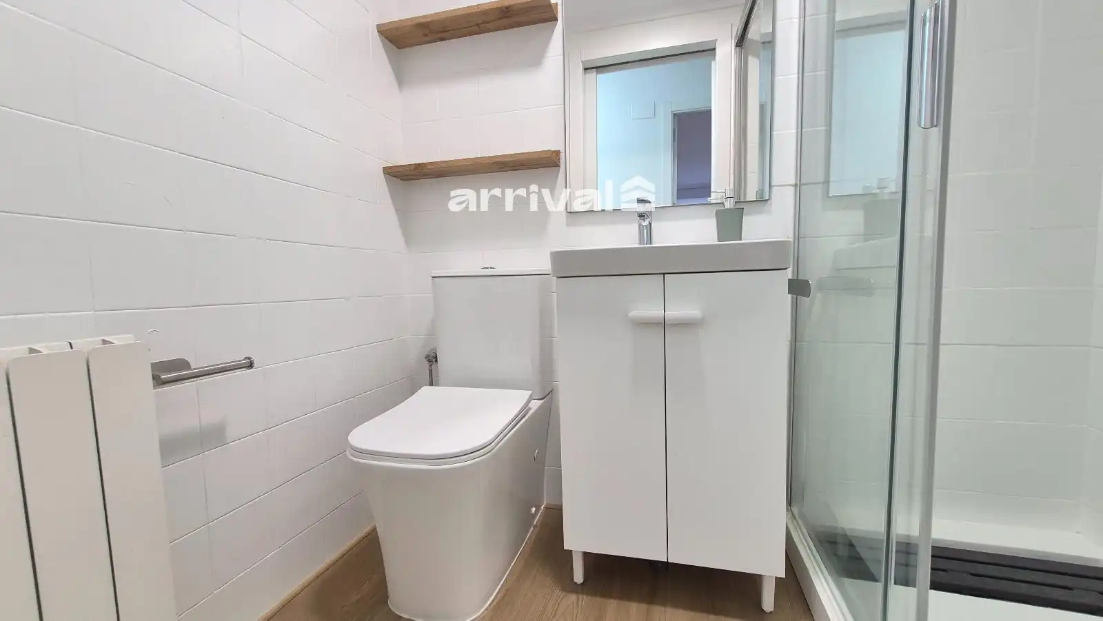 Badezimmer von Wohnung zur untervermieten in Valencia mit Heizung, Terrasse und Möbliert