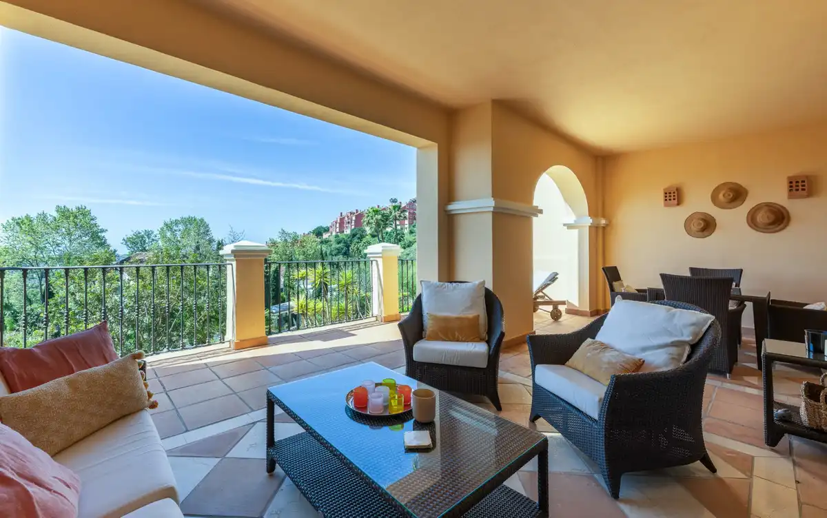 Piso con terraza en venta en Urbanizacion el Herrojo 2, imagen 10