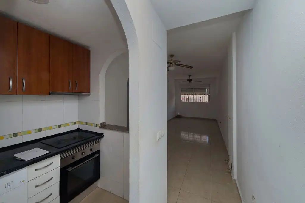Küche von Erdgeschoss zum Verkauf in Torrevieja